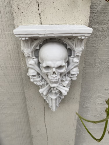 Skull shelf gothic wall - shelf,