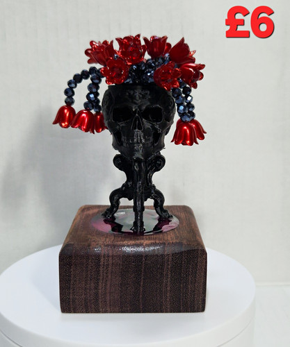 Gothic skull figurine - gothic,
