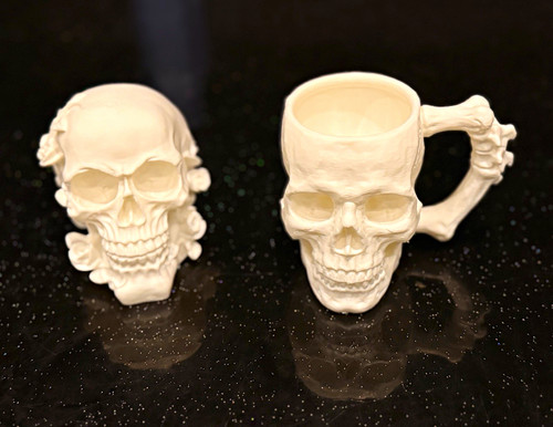 White plastic skull novelty - white,