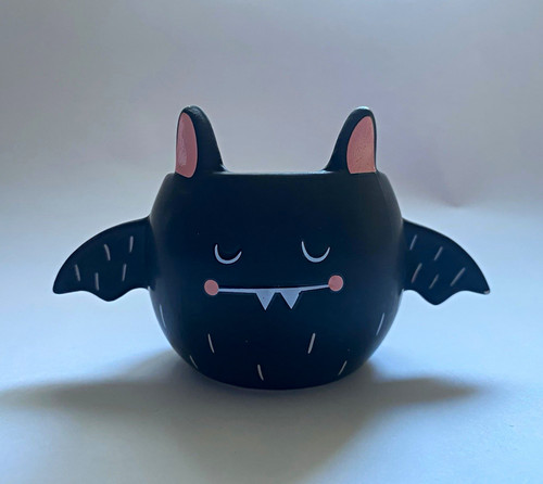 Gothic black bat trinket - black,