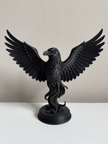 Gothic raven statue dark - statue,